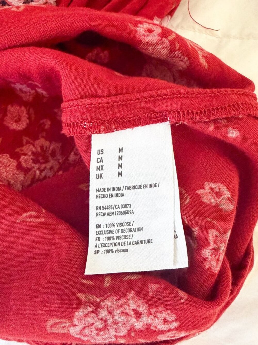 American Eagle Red Floral Off Shoulder Boho Mini Dress Medium - Picture 7 of 7